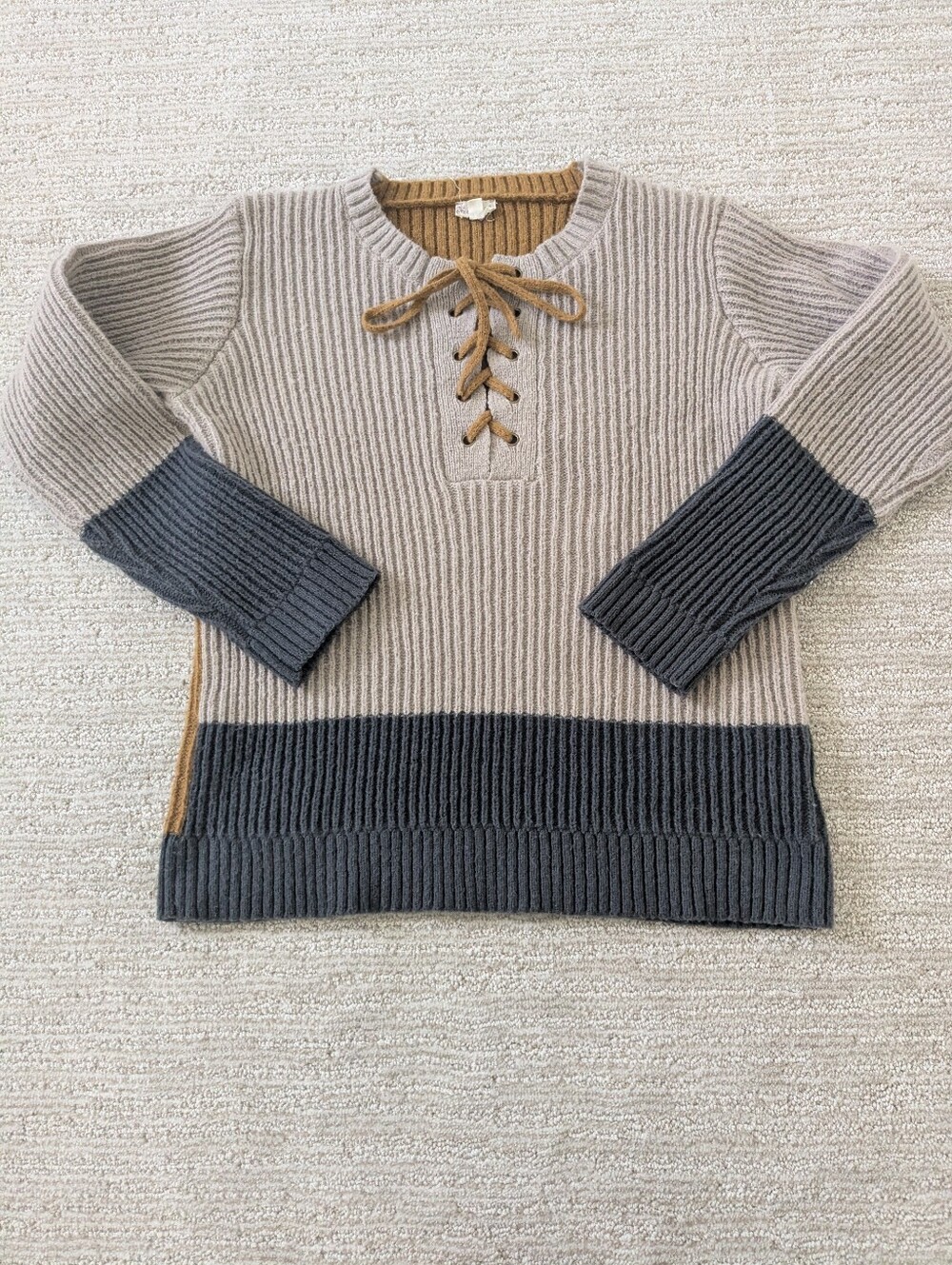 Hem & Thred Sweater